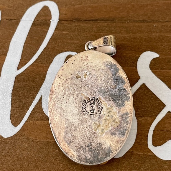 Vintage Mexican Sterling Silver Dried Flowers Amber Resin Pendant - Picture 5 of 11